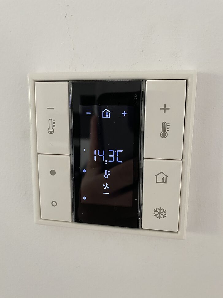Executive Building Installations and Home Automation Control in the center of Girona